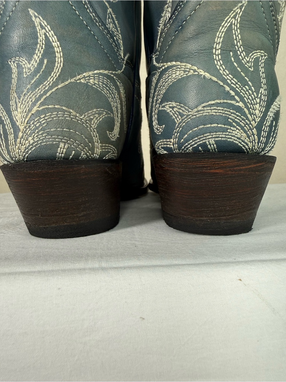 Dan Post Nora Blue Leaf Stitch Leather Western Cowboy Distressed Boots Size 8 - Picture 8 of 16